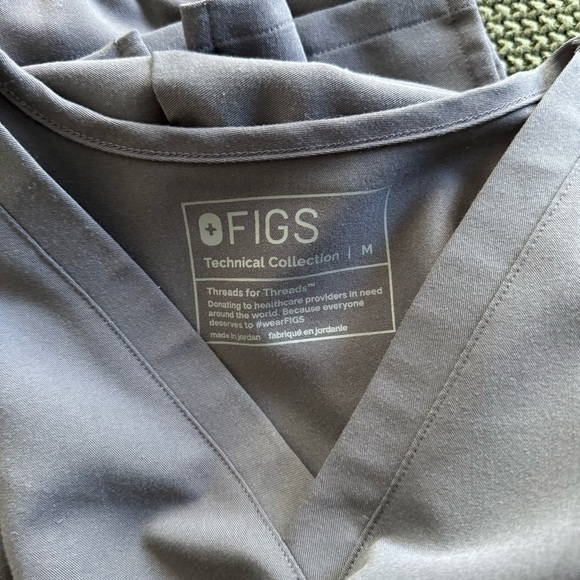 Figs jogger scrub set - Picture 3 of 3